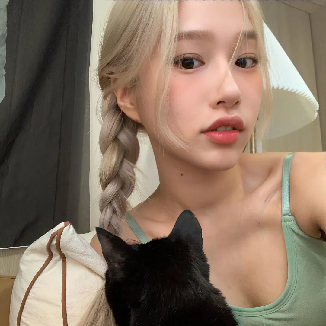 特务谜云